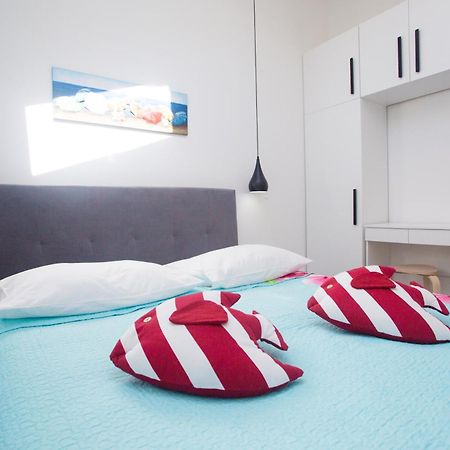 Beach Apartment Renco Sumpetar ภายนอก รูปภาพ