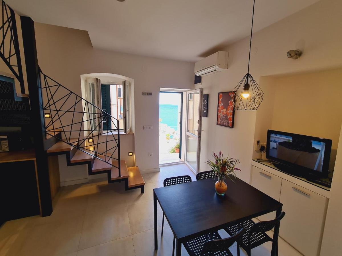 Beach Apartment Renco Sumpetar ภายนอก รูปภาพ