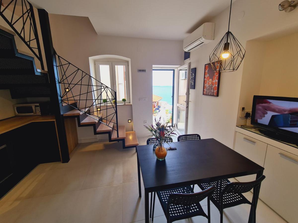 Beach Apartment Renco Sumpetar ภายนอก รูปภาพ